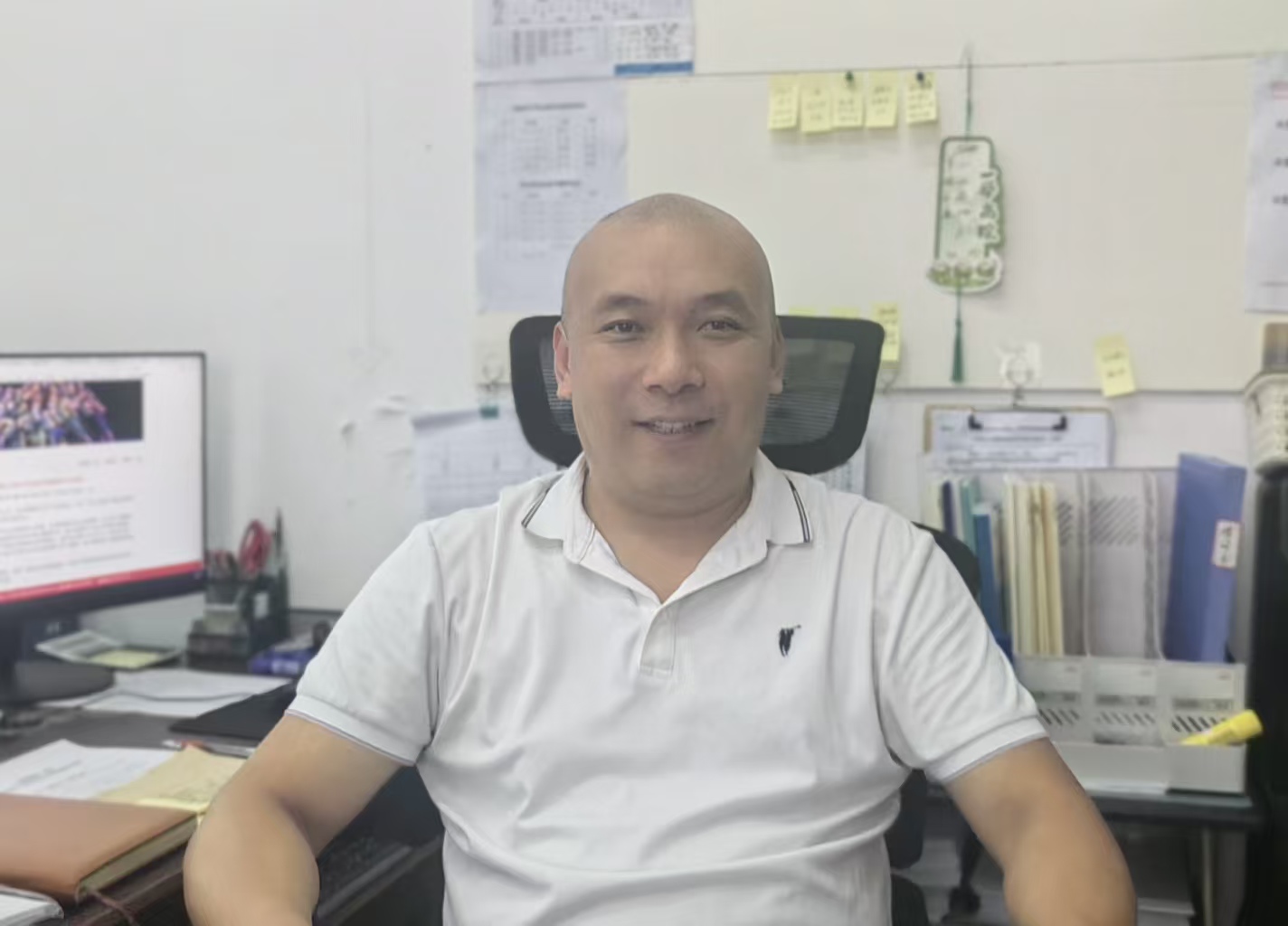 胥献伟 学工办主任