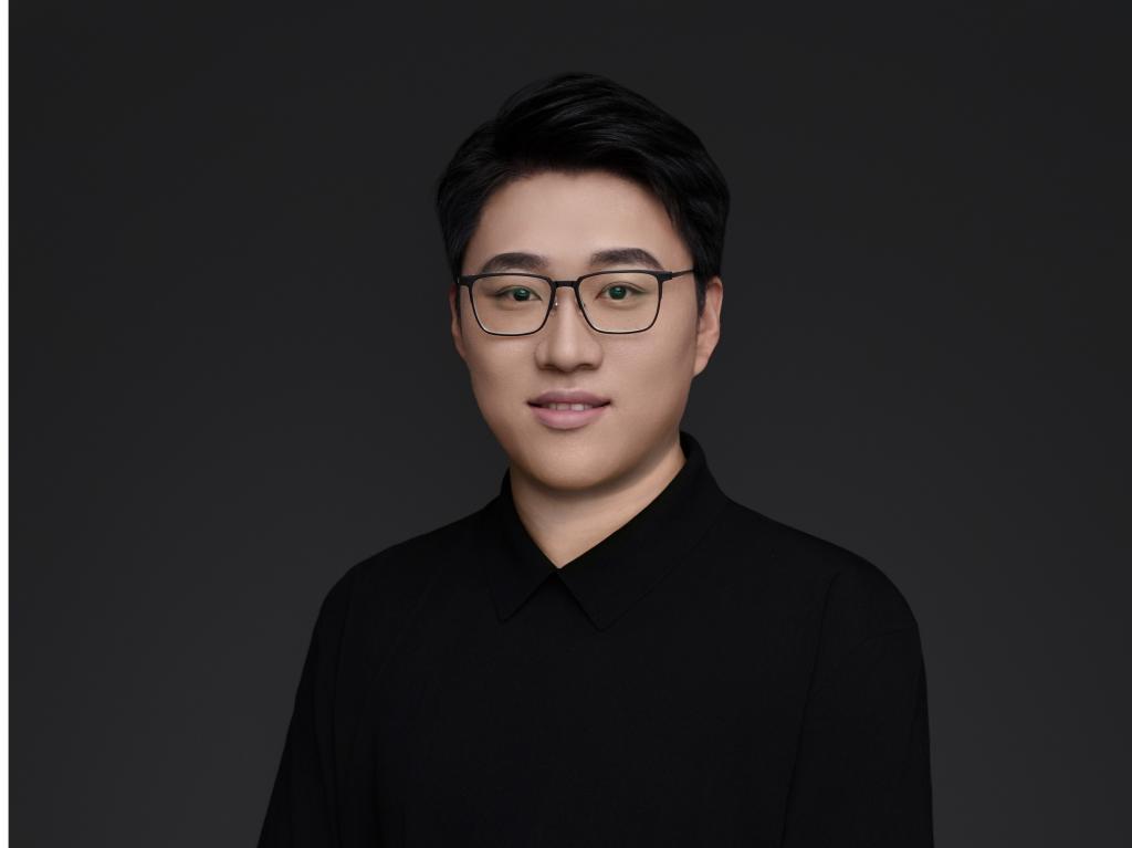 岳明俊 博士