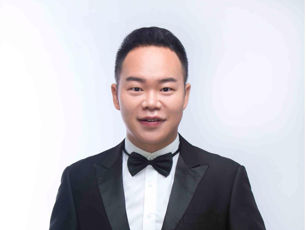 鲜晓明 博士