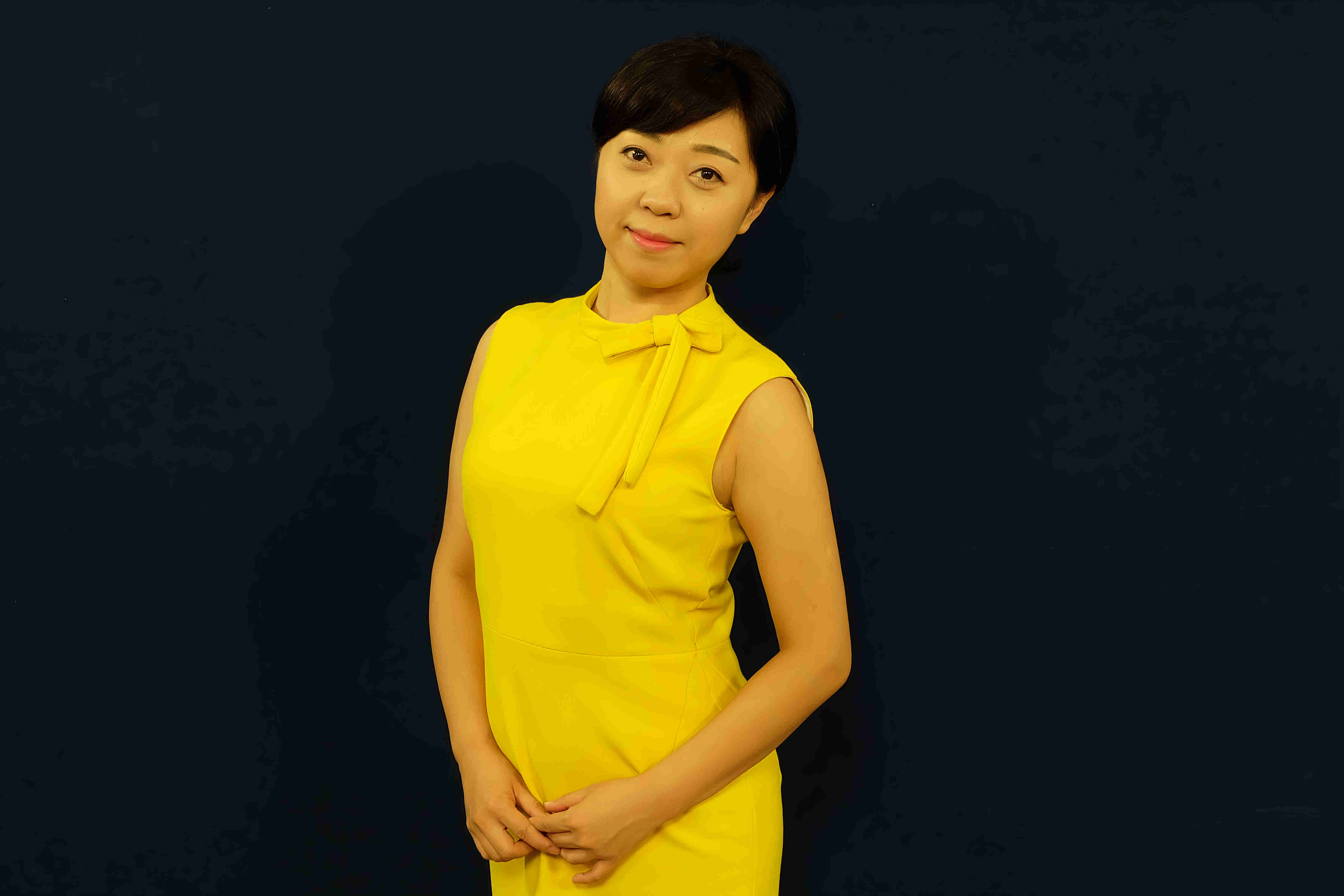 高 畅